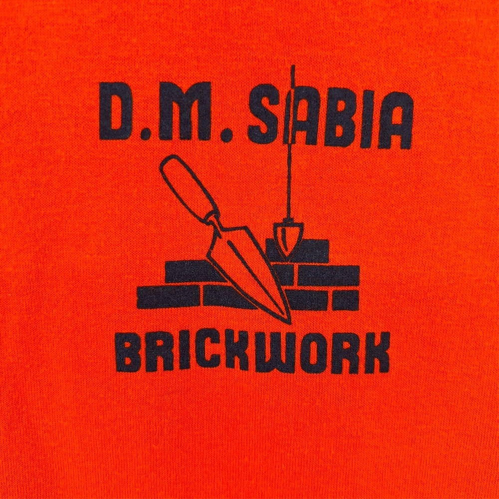 VINTAGE Jerzees ORANGE T Shirt Adult XL USA DM SABIA Brickwork READ
